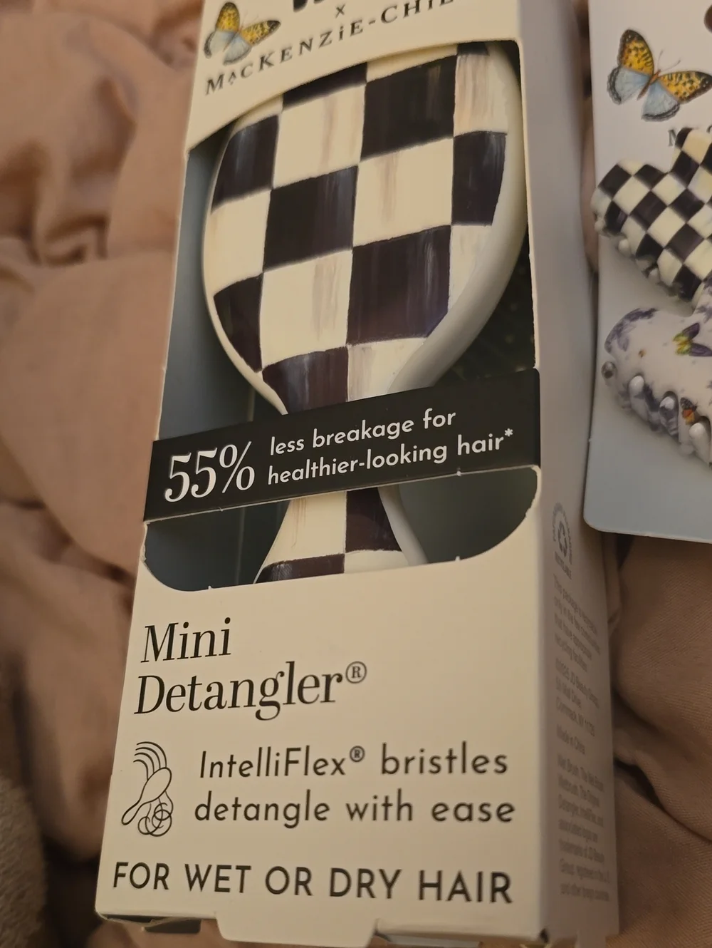 Mackenzie Childs Wet Brush Mini Detangler And Goody Mini Claw Clips